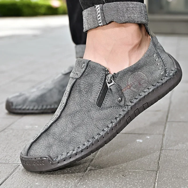 

High Quality Handmade Slip On Causal Shoes Men British Style Flats Moccasins Loafers Male Non-Slip Walking Shoes Plus Size 38-48