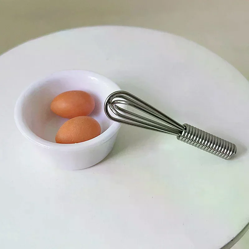 1/4/17 SZT. Jajka z tacką, zabawka do domku dla lalek, akcesoria dla lalek, prezent, zabawa w dom, miniaturowe symulacje jedzenia, model sceny.