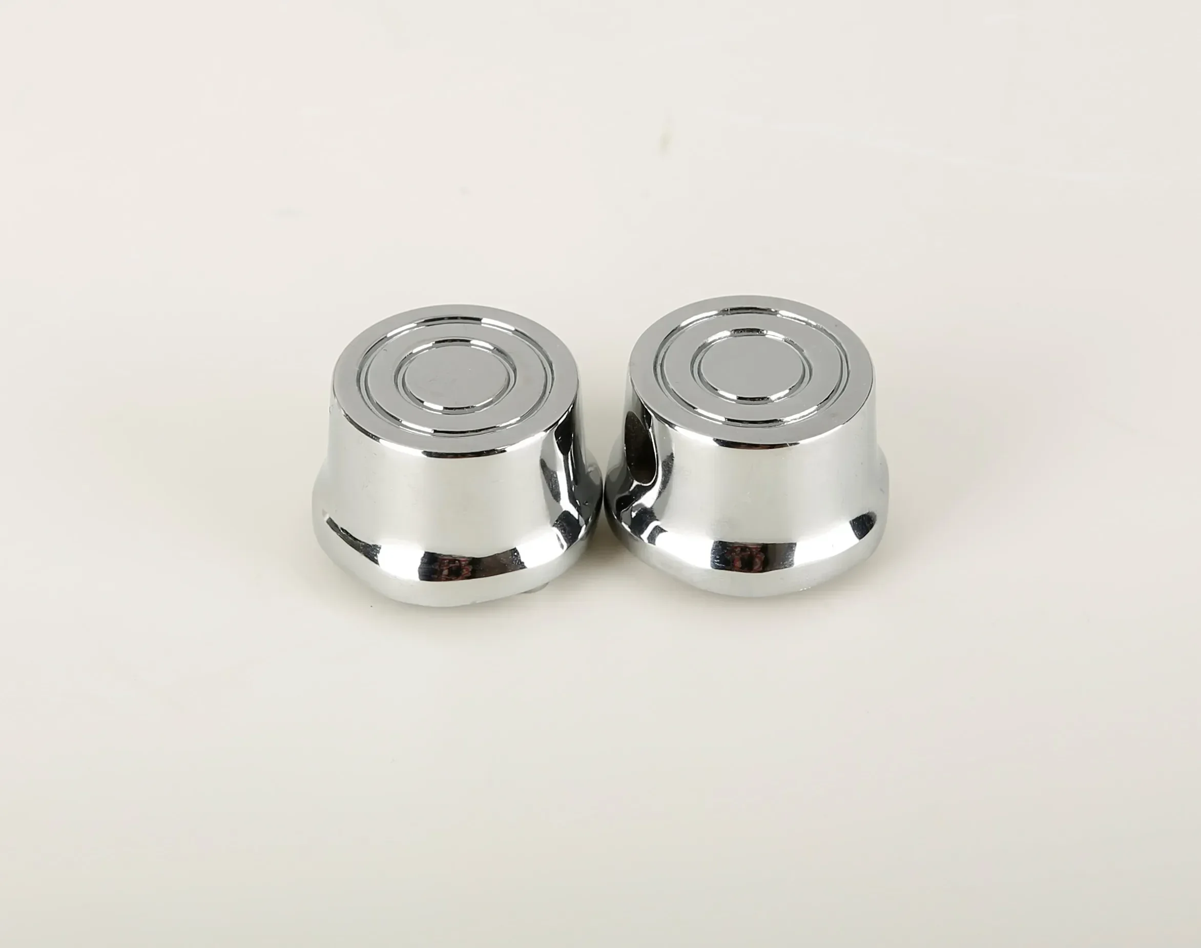 

NEW Q type lug assy The iron lug assembly for the drum chamber of a percussion instrument drum earsDrum kit