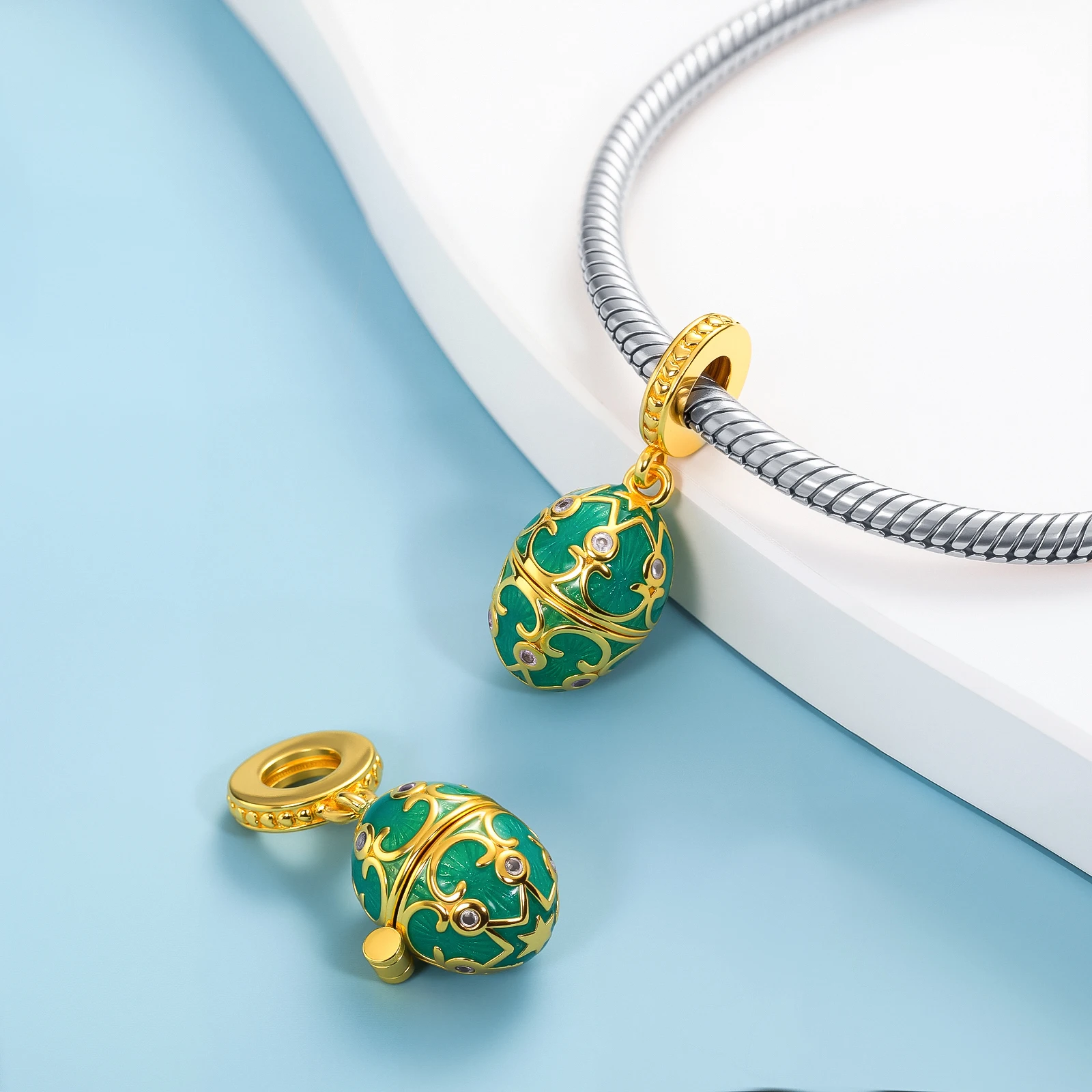 Openable Faberge Egg Dangle Charm 925 Sterling Silver Green Clover Inside Sparkling Locket Bead Fit Bracelet Lucky Jewelry Gift