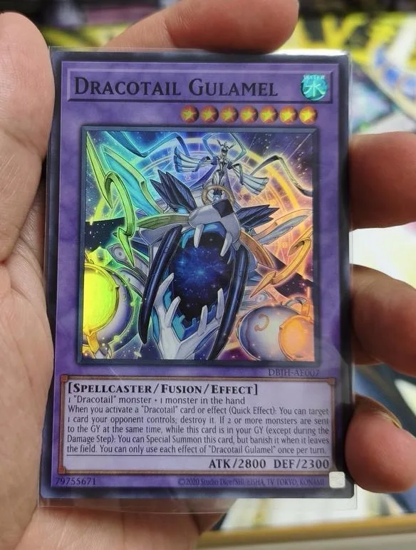 Коллекционная карта Yugioh KONAMI Duel Monsters DBJH-AE007 Dracotail Gulamel Super Rare, азиатская английская версия, в идеальном состоянии