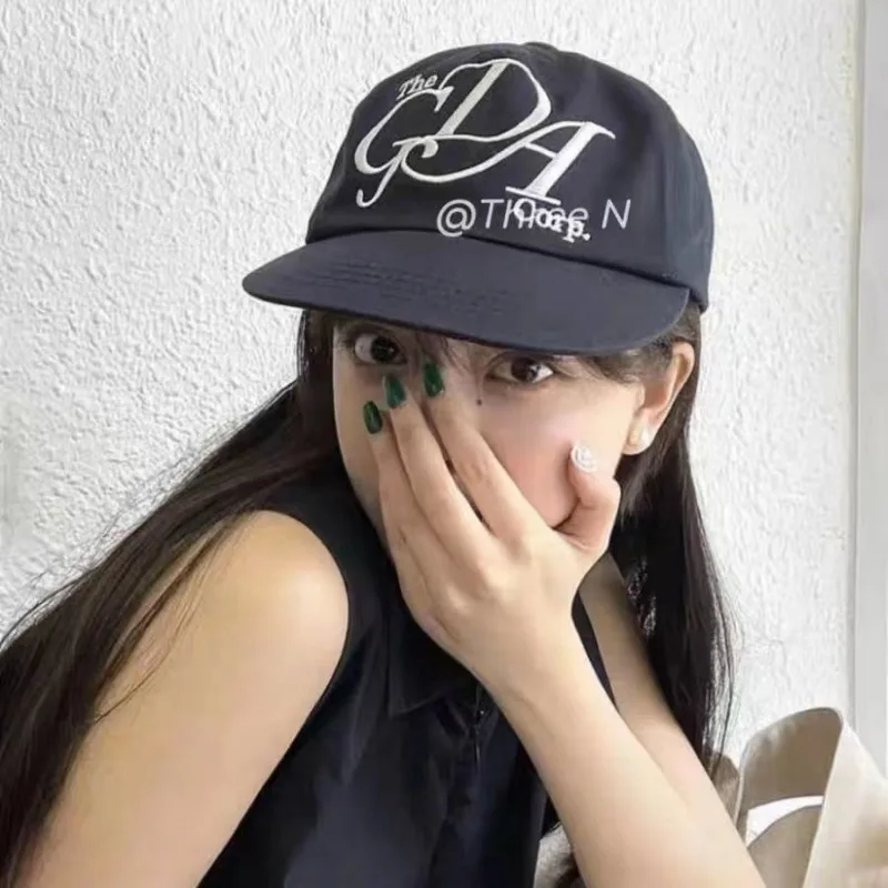 

New Niche Embroidered Letter Short Brim Cap Women's High-end Couple Casual Trend Adjustable Baseball Hats Gorras