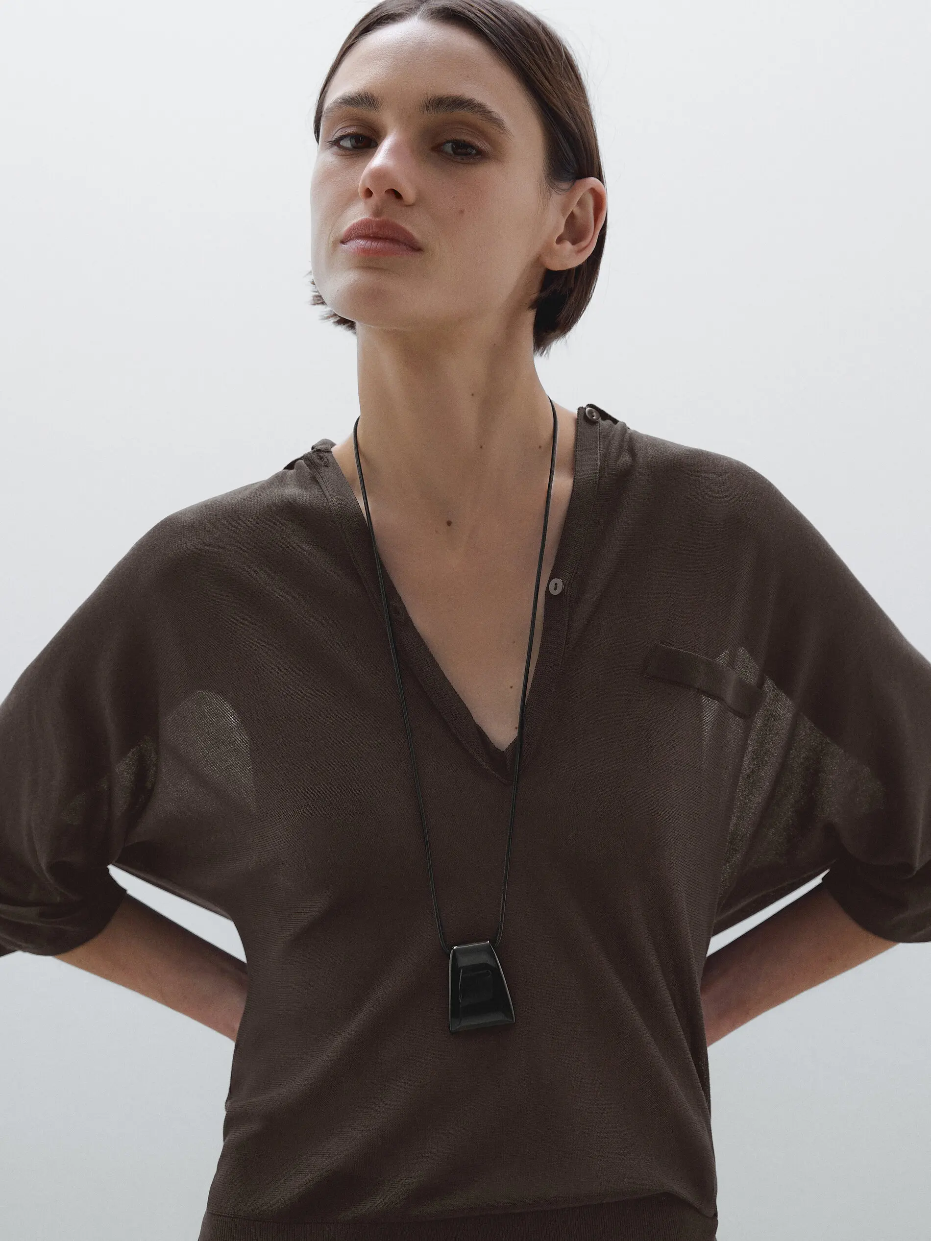 Ethereal MD 2025 massidutti automne nouveau style de mode féminine décontracté rétro léger à manches courtes POLO