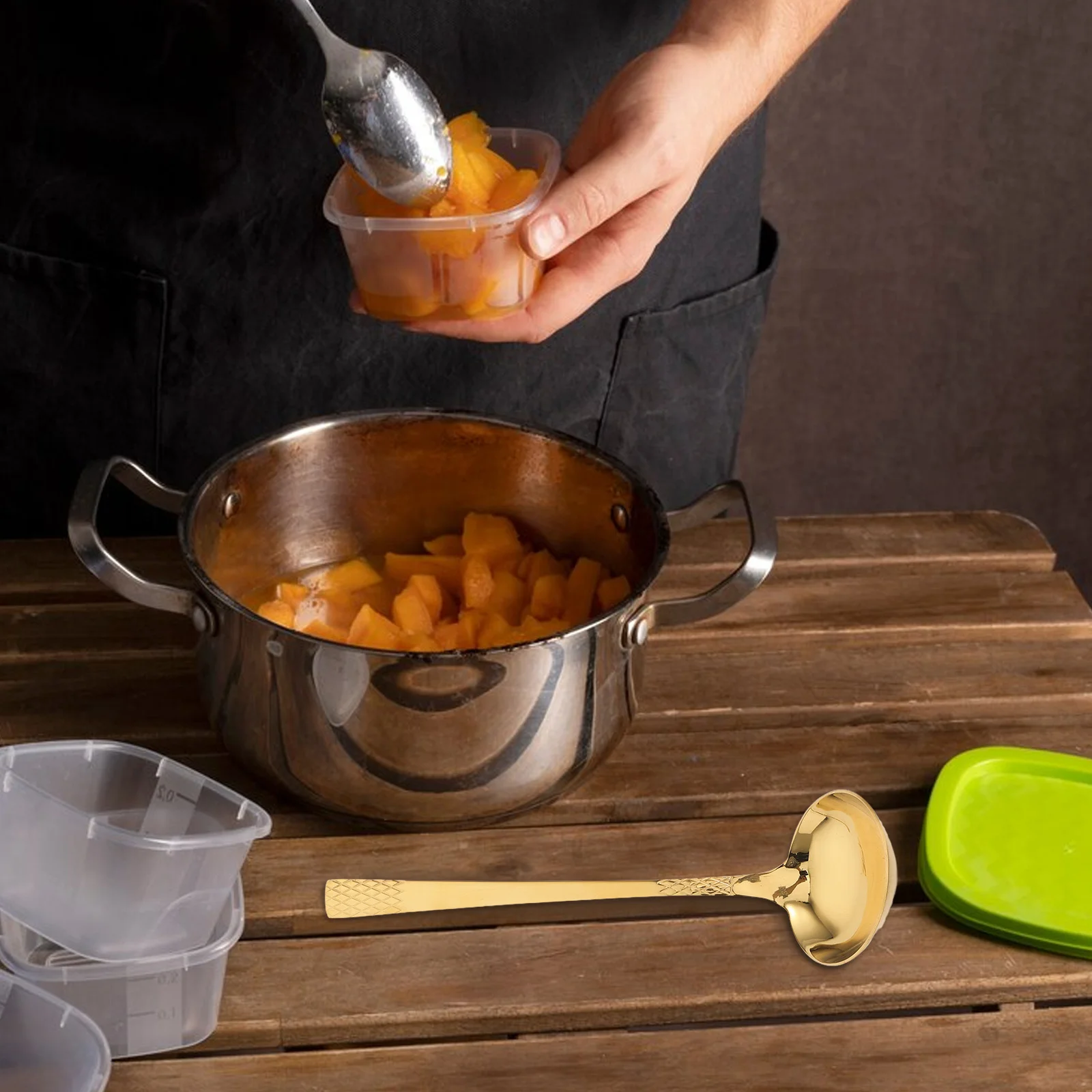 

2Pcs Stainless Steel Sauce Serving Spoon Large Capacity Saucing Ladle for Home Kitchen Soup Sauce Gravy Pouring Utensil