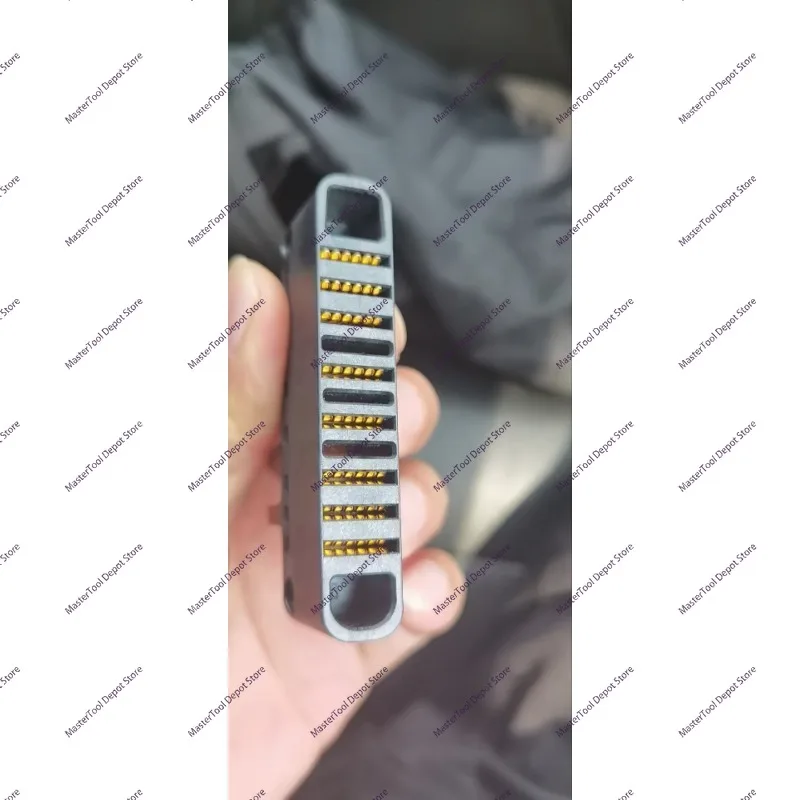 connettore-universale-per-batteria-tipo-wireless