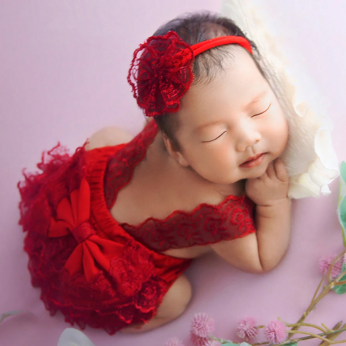 2-teiliges Set für Neugeborenen-Fotografie-Outfits: Baby-Spitzen-Strampler mit großer Schleife und Haarband, blaue Hosenträgerhose, Foto-Shooting-Overall