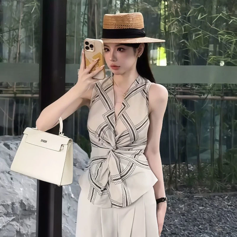 2026 Summer Women's Knot Twist Top Slim Fit Shirt Elegant Minimalist Blouse Casual Office Lady Tops