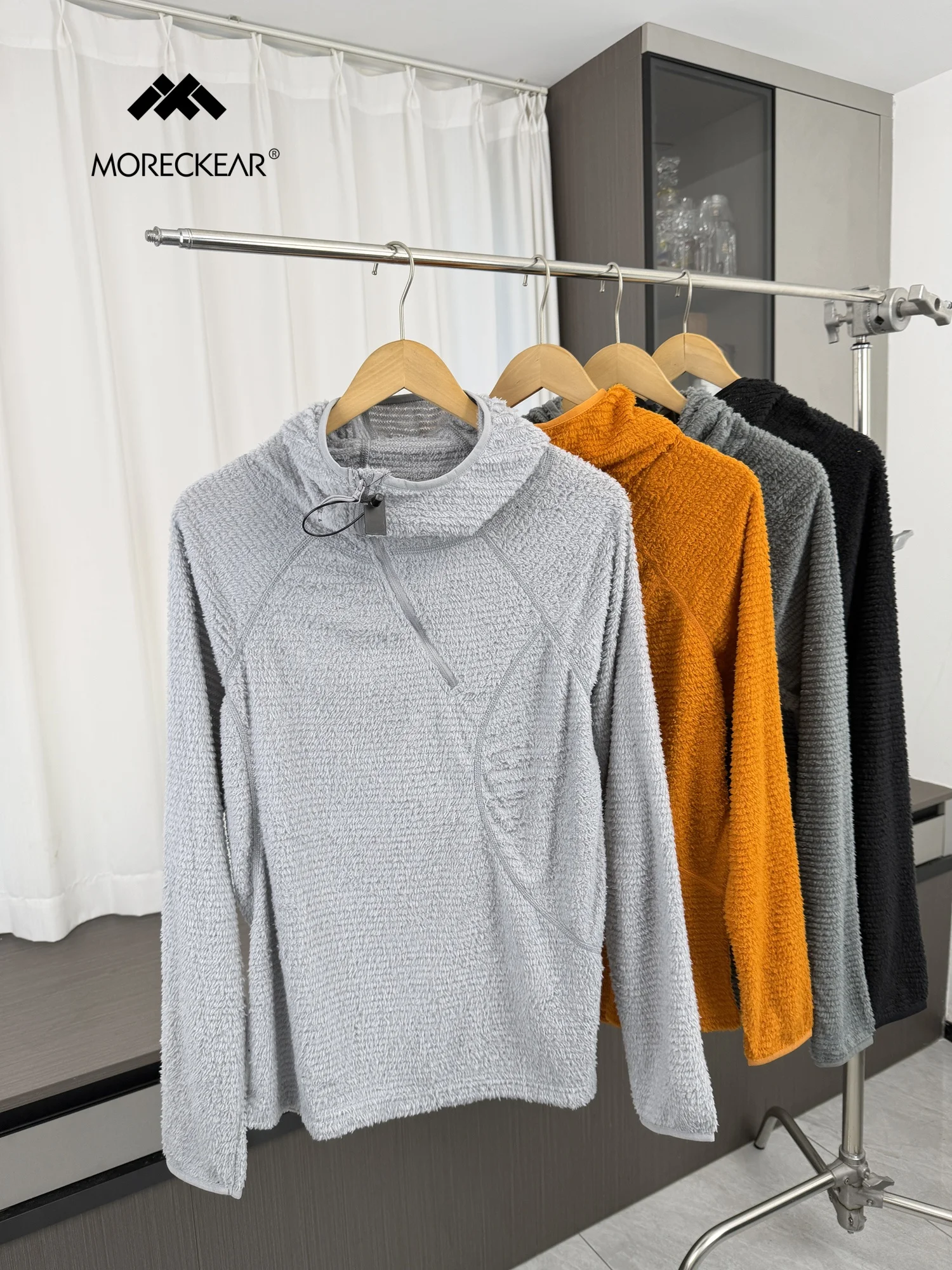 Lightweight Outdoor Unisex Hoodie P-Fleece Base Shirt Fashionable Sweatshirt for Couples Autumn Season Mountain Series