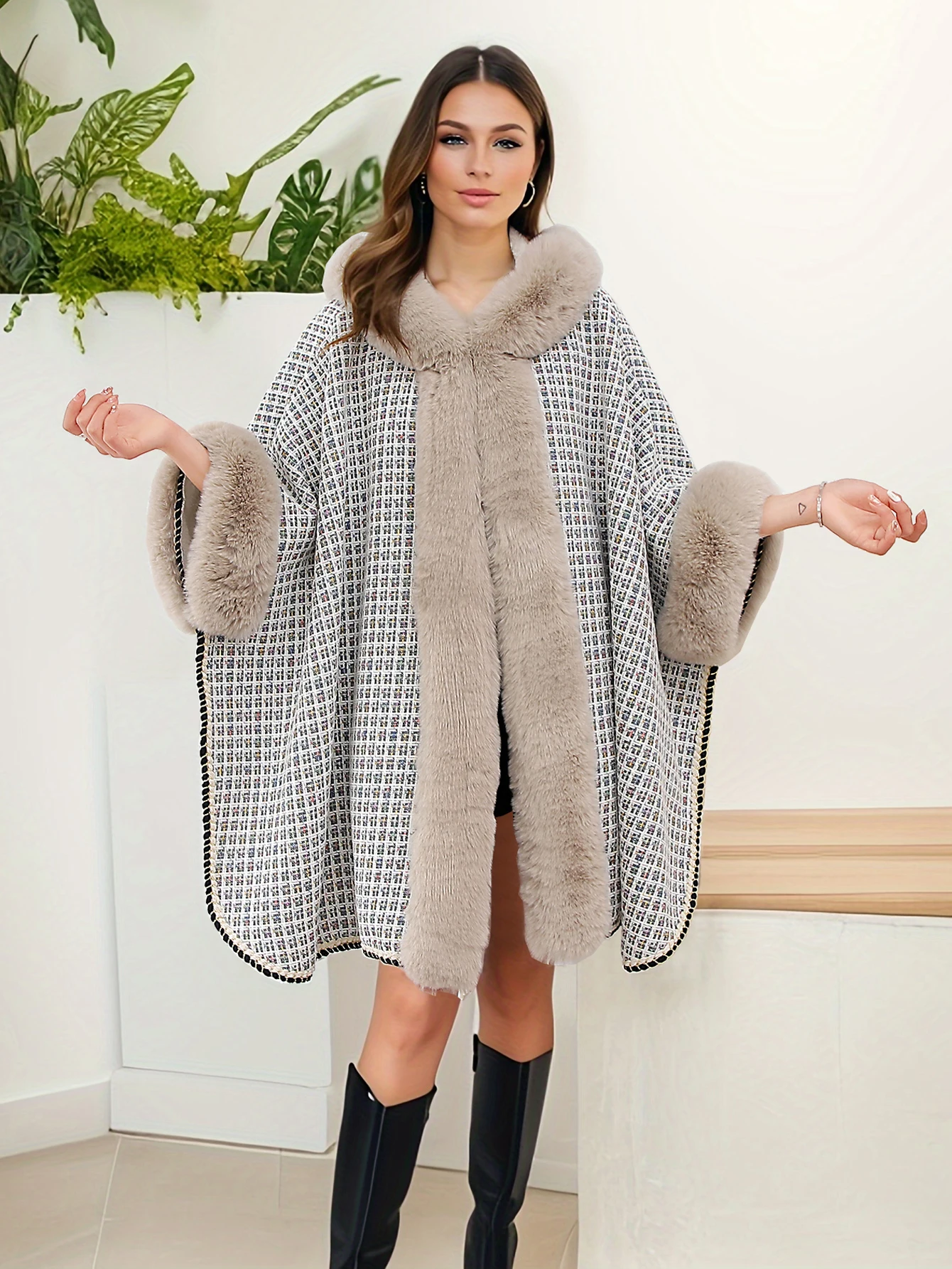 

Women's Autumn and Winter Tweed Pattern Cape Imitation Otter Rabbit Fur Collar Fashion Casual Hooded Shawl