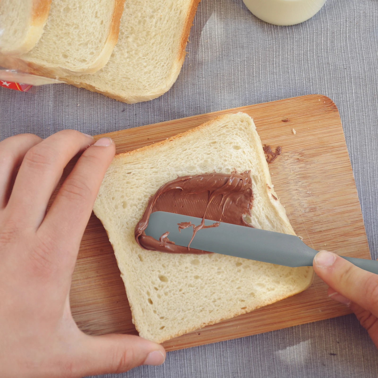 

Silicone Baking Scraper Cake Spatula Household Butter Spreader Wear-Resistant Ergonomic Cake Decorating Tool Portable Kitchen