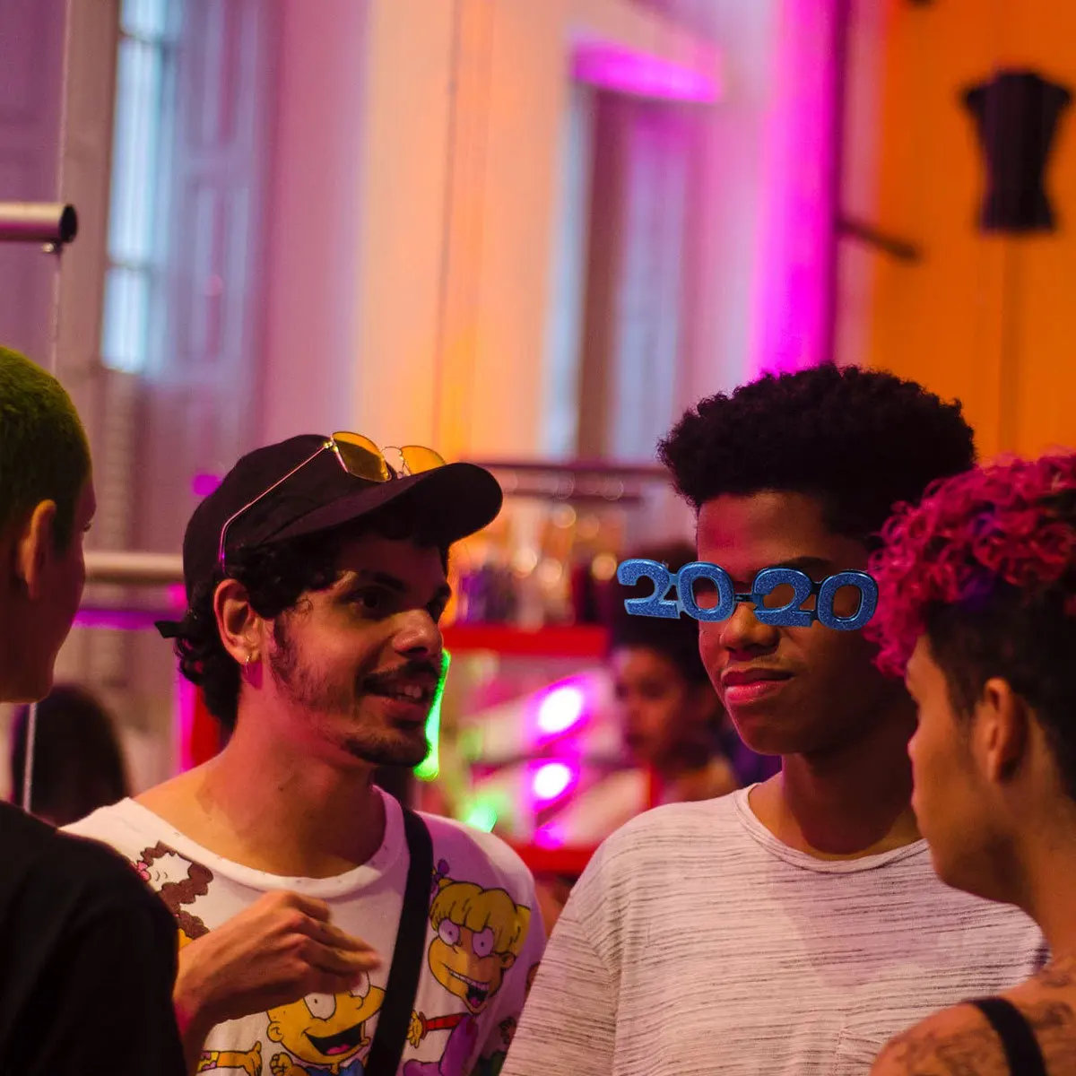 

4 Pcs Party Glasses Sunglasses New Year Selfie Props Year's Eve Decoration Eyeglasses