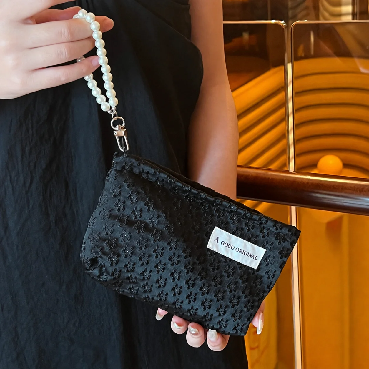 Embroidered Fabric Cosmetic Bag Imitation Pearl Zipper Bag Small Bag Feminine Pencil Case For Women Daily Shopping Commuting