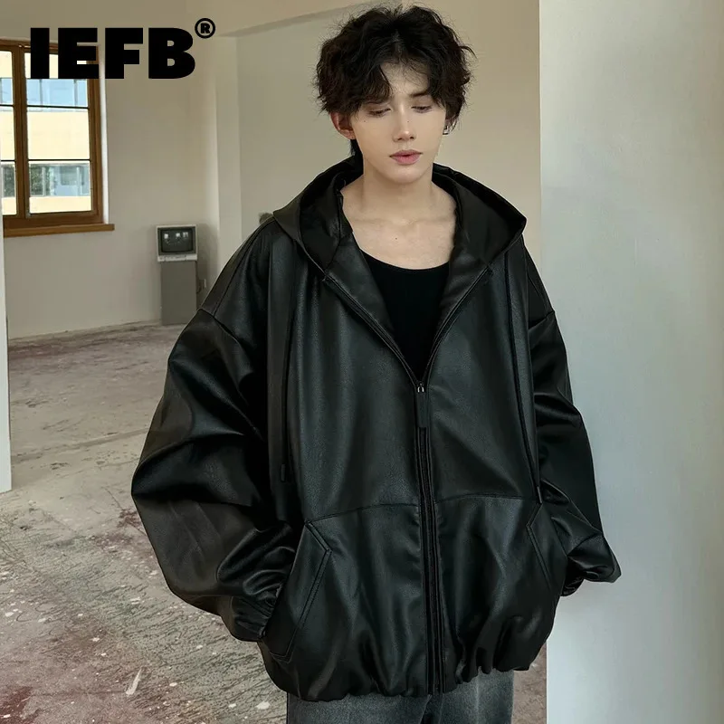 IEFB New Fashion Men\'s Jackets PU Leather Hooded Drawstring Solid Color Zipper Male Loose Short Coats Korean Design 2024 9C7352