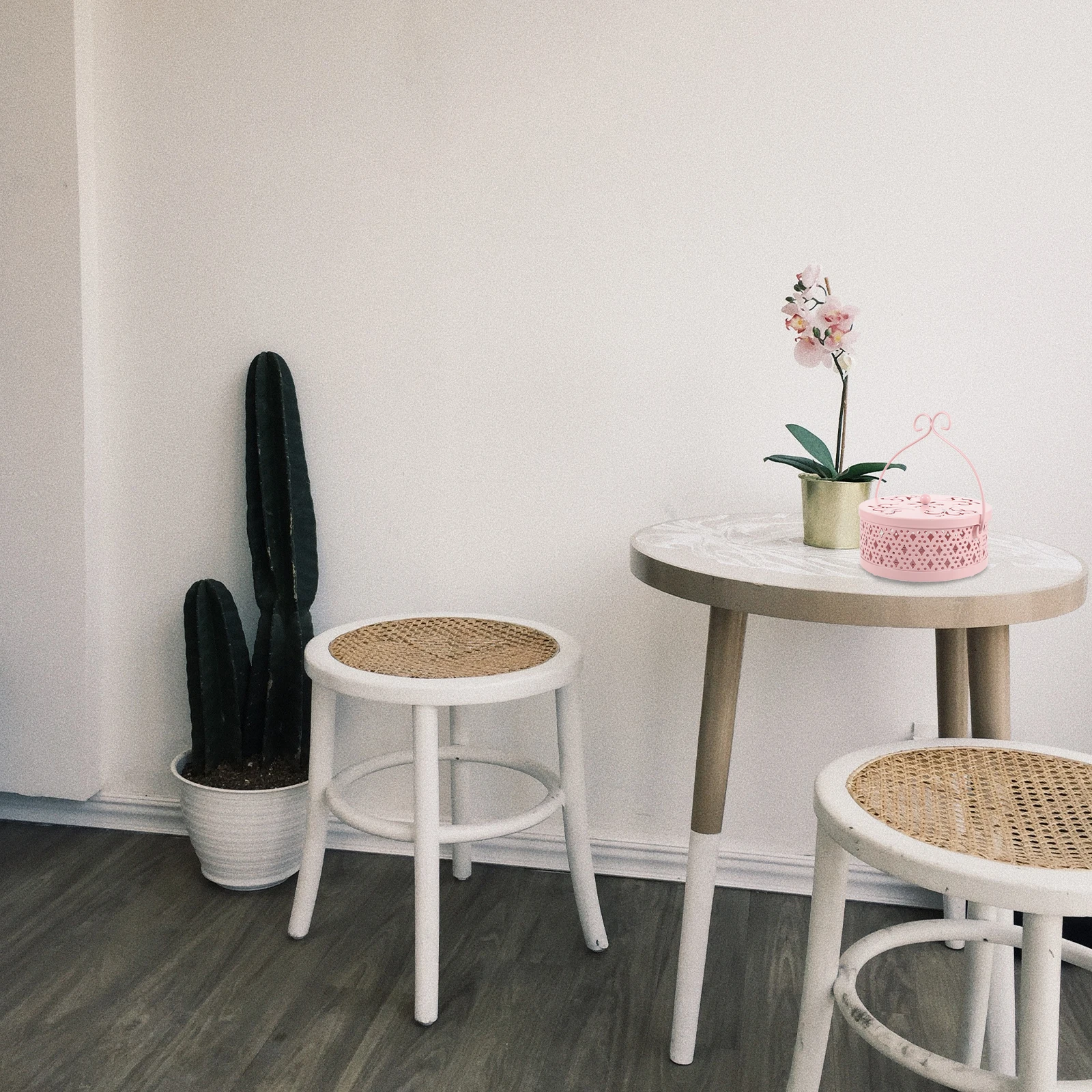 

Classical Incense Burner Iron Art Censer Decorative Household Ornament Elegant