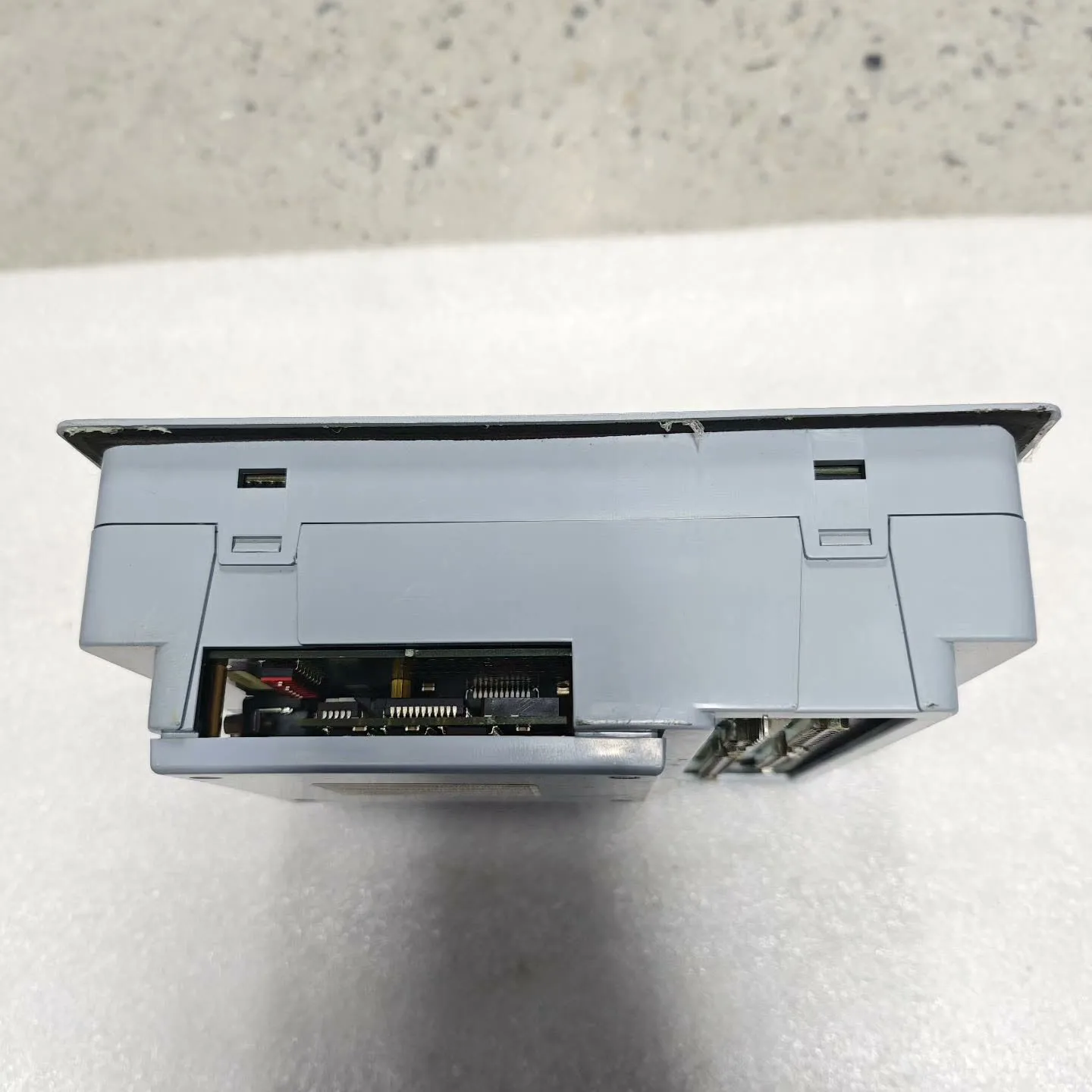 Touchscreen IC752CBT010-CC Con garanzia