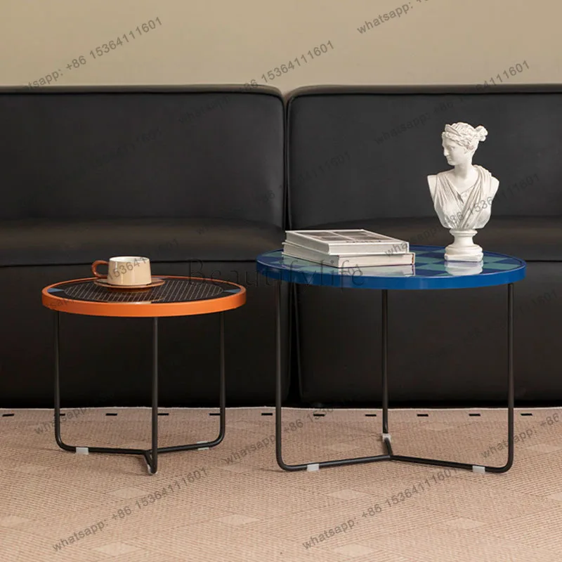 YJ Modern Italian Coffee Table Designer Simple Clear Round Aesthetic Side Table Minimalist Unique Mesa Auxiliar Home Furniture