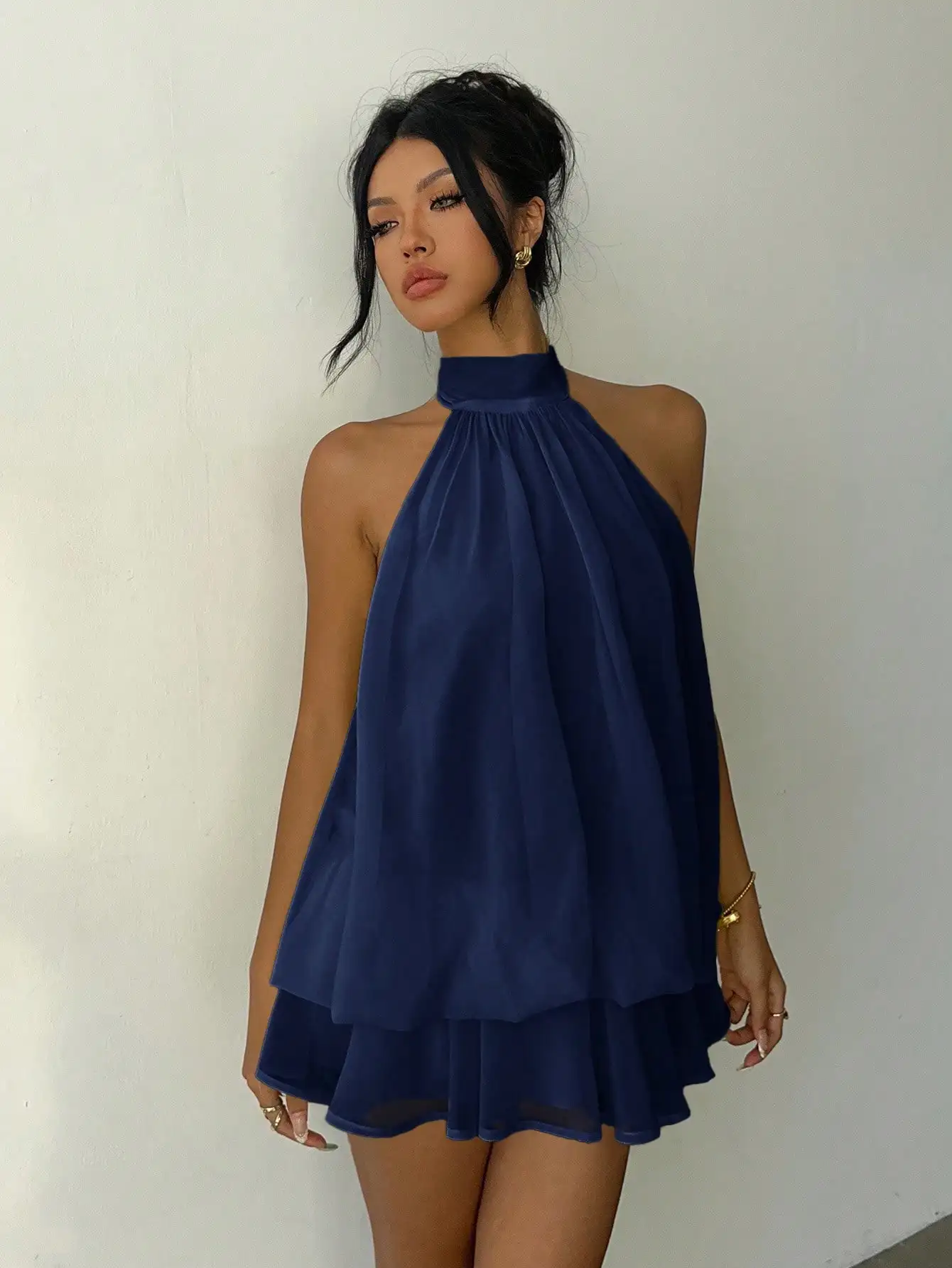 

Элегантное темно-синее мини-платье с воротником-халтер и многоярусной юбкой для женщин, для вечеринок
