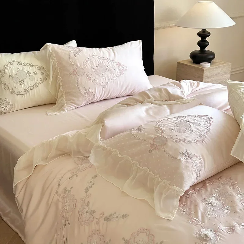 French princess style warm baby velvet four-piece lace lace coral velvet quilt cover dress winter bedding