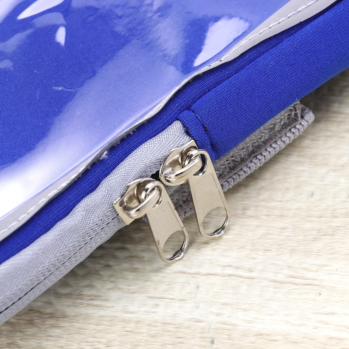 

Водонепроницаемая спортивная повязка на руку из дакрона для мужчин и женщин, легкая, дышащая, эластичная, с карманом на молнии для телефона