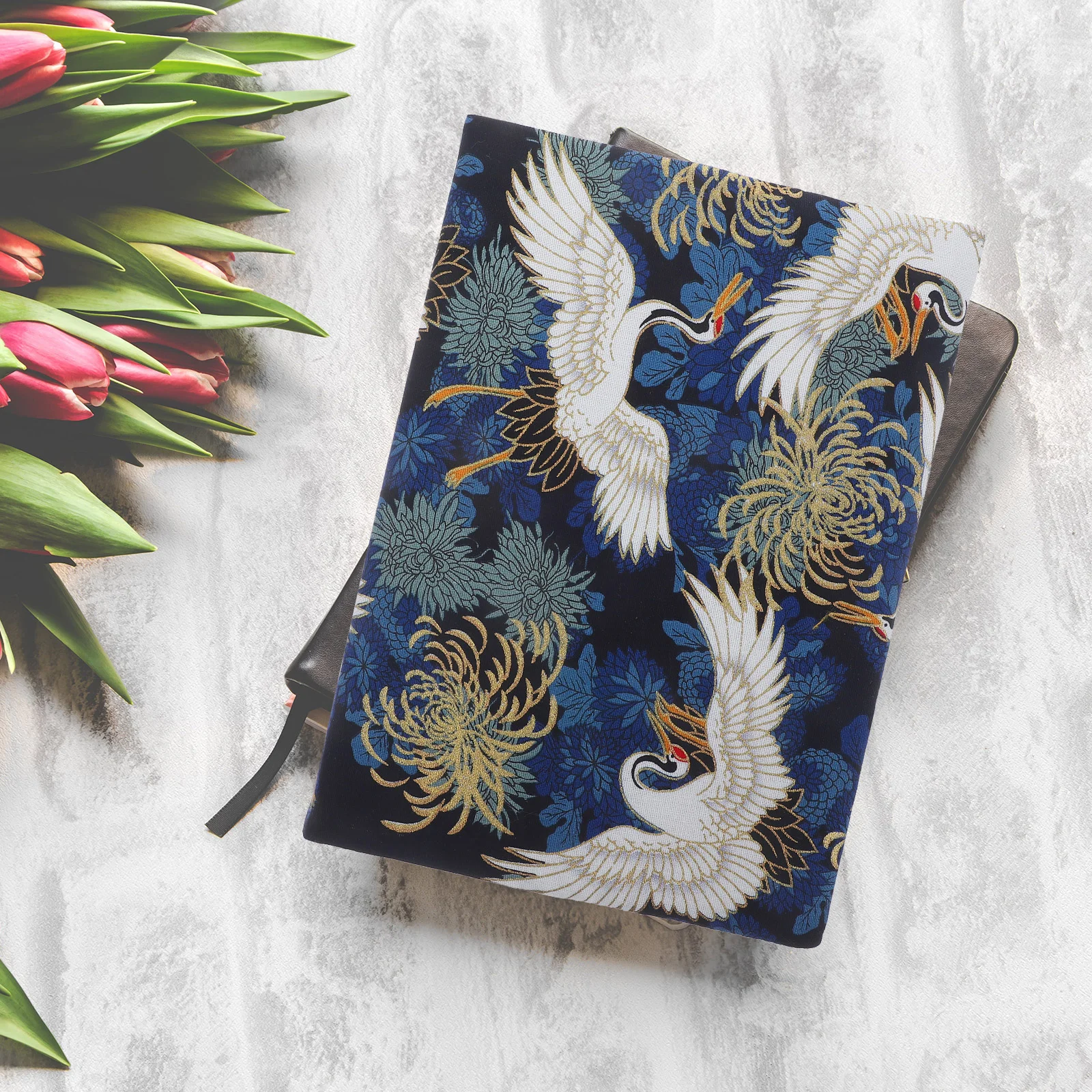 Book Cover Sleeve Protector A5 Book Covers Hardcover Soft Cloth Book Protector Flower Pattern Adjustable Book Sleeve Notebook
