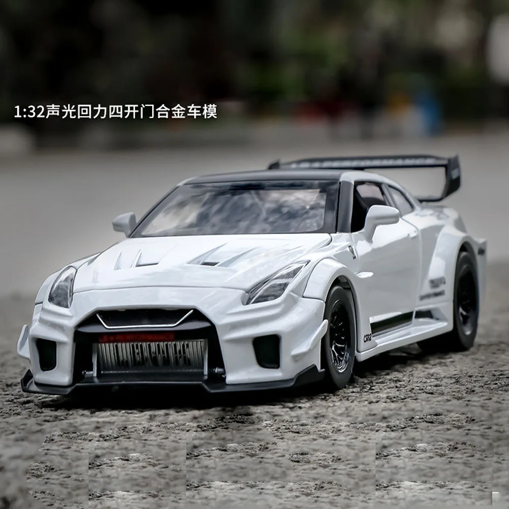 Car model scale 1:32 FOR Nissan GTR-CSR2 Alloy material Car model ornaments Automotive Interior Simulated car model