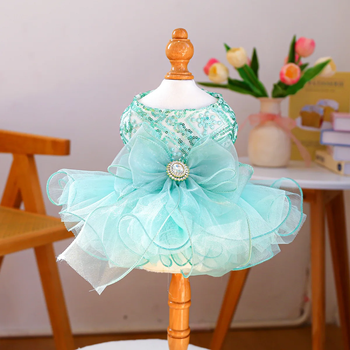 Niedliches Blaues Galaxie-Hochzeitskleid für Hunde Puffiger Chiffon-Rock Prinzessinnen-Haustierkleidung Formelle Partykleidung Geschenk für Hund und Katze Haustierzubehör