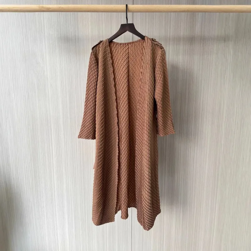 GGHK Pleated Women Trench Coat 2025 Spring Fall New Solid Color Cardigan Loose Large Size Folding Design Long Jacket