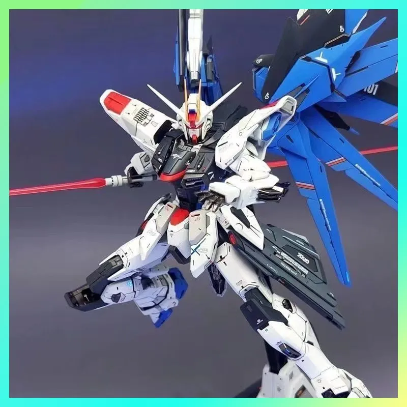 

【IN STOCK】DABAN 6650 Freedom 2.0 ZGMF-X10A MG 1/100 Assembly Model Kit Collector's Grade Action Figure Robot Model Hobby Toy