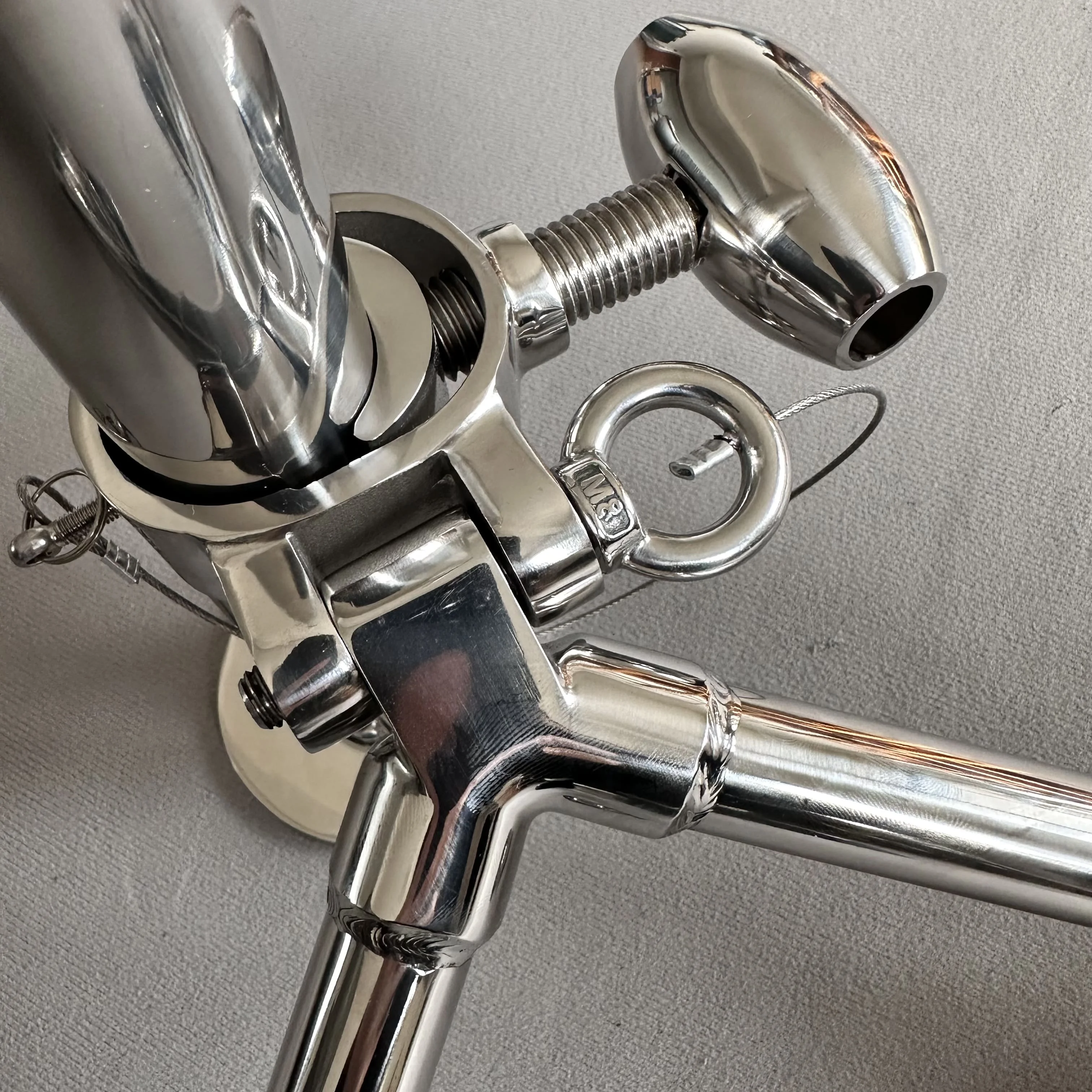 Triangular Base Heavy-Duty for Boat Fishing Stable Anti-Slip Design Corrosion-Resistant Material Hot Sale Outrigger Base