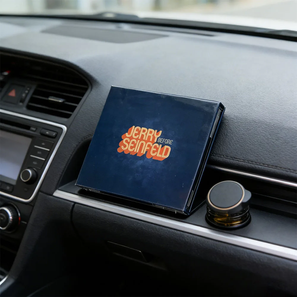 CD Using Subtle Details of Daily Life To Create Humor Can Accurately Hit The Common  Resonance of The Public.Jerry Seinfeld. view 3