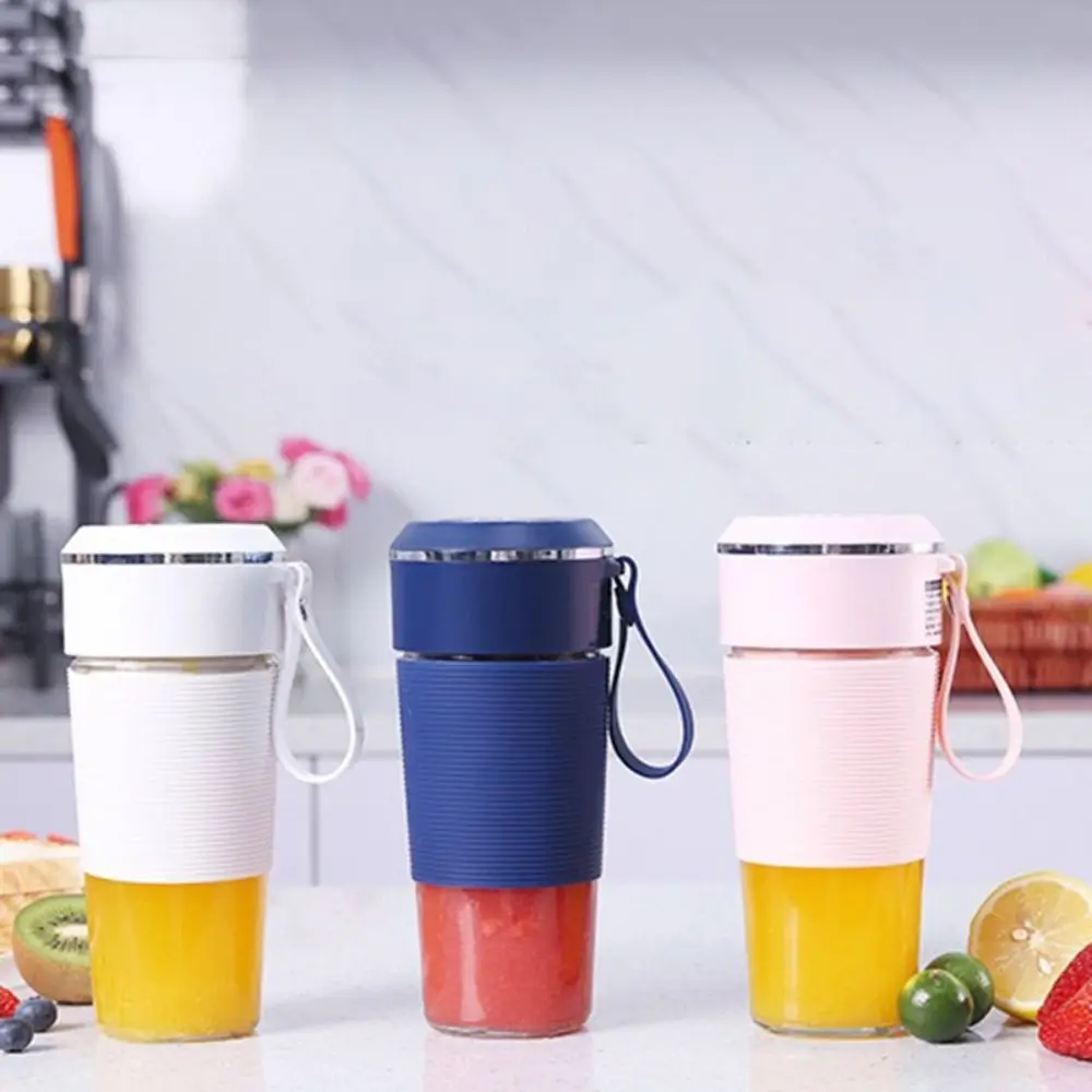 

Easy To Use Wireless Electric Juicer Cup with Silicone Cup Cover Mini Fruit Juice Maker Rechargeable Juicer Machine Office