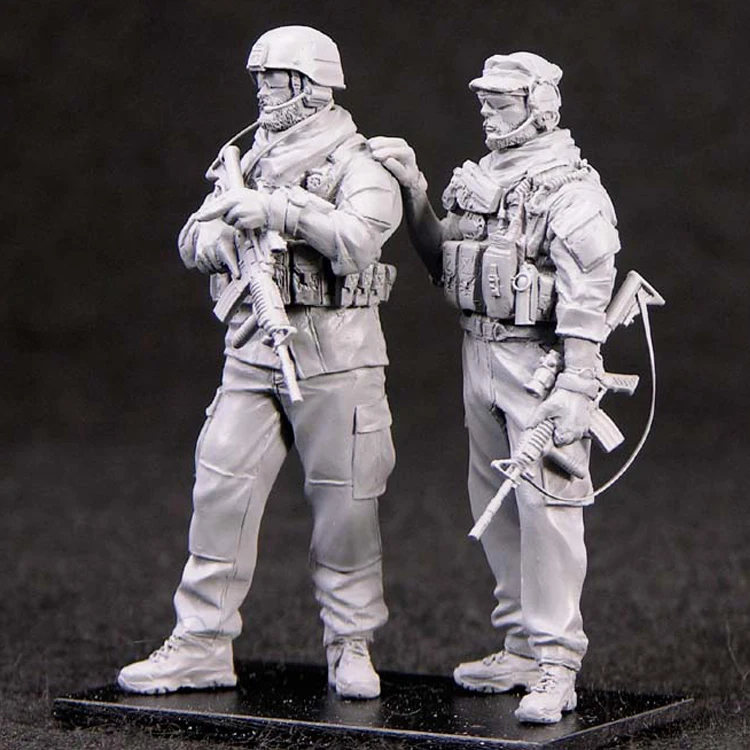 1/35 SF Team Leader & Team Sergeant, Resin Model figure GK, Soldier Military theme of WWII Unassembled and unpainted kit