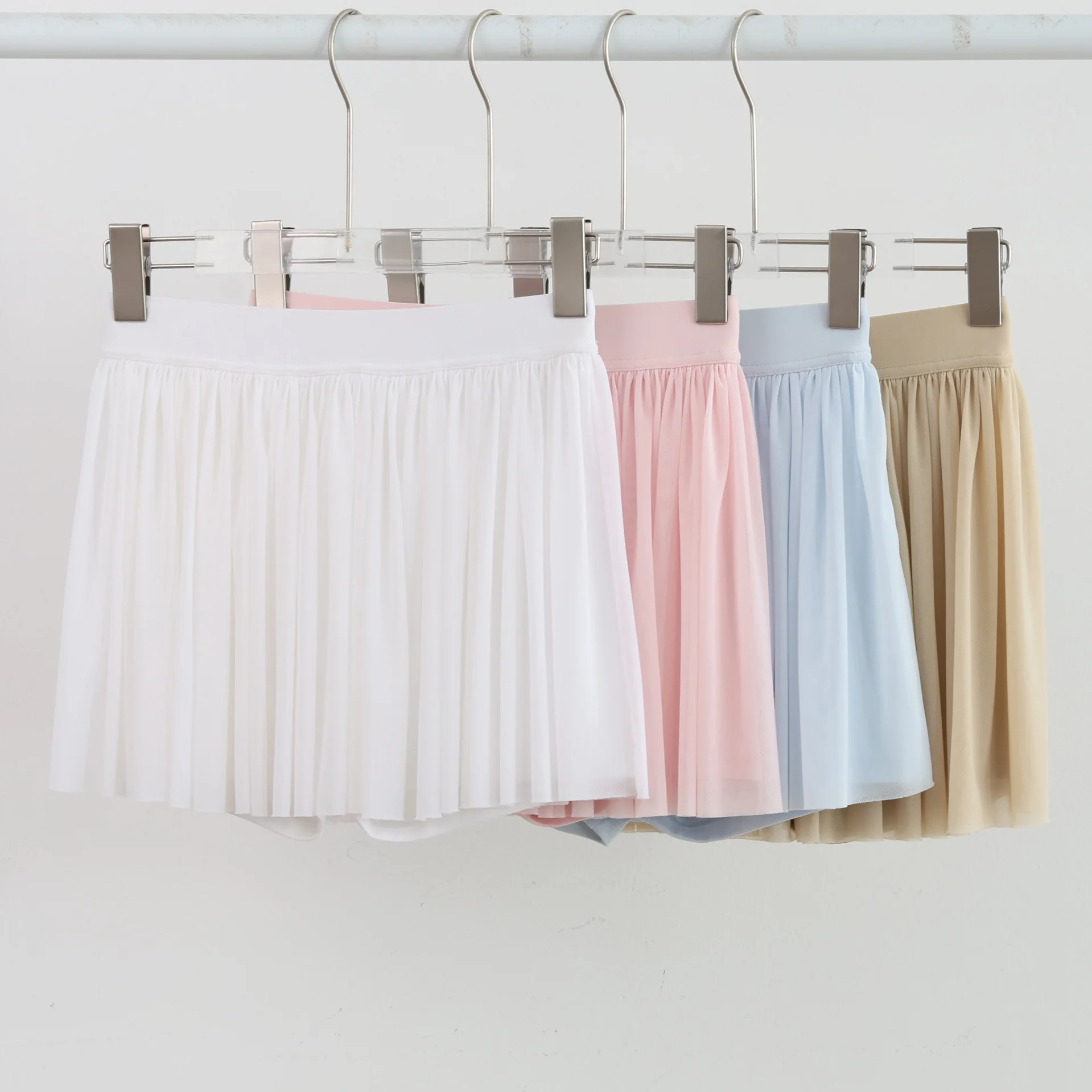 Mesh Pleated Slim-fitting Summer Yoga Running Pilates Skirt Mid-thigh Skirt With Built-in Briefs To Prevent Exposure