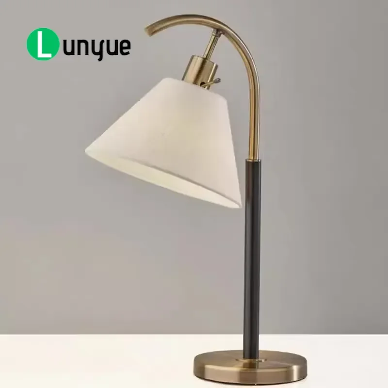 Postmodern Stainless Steel Fabric LED Desk Lamp for Hotel Living Room Bedroom Study Villa Home Soft Decoration Personalized