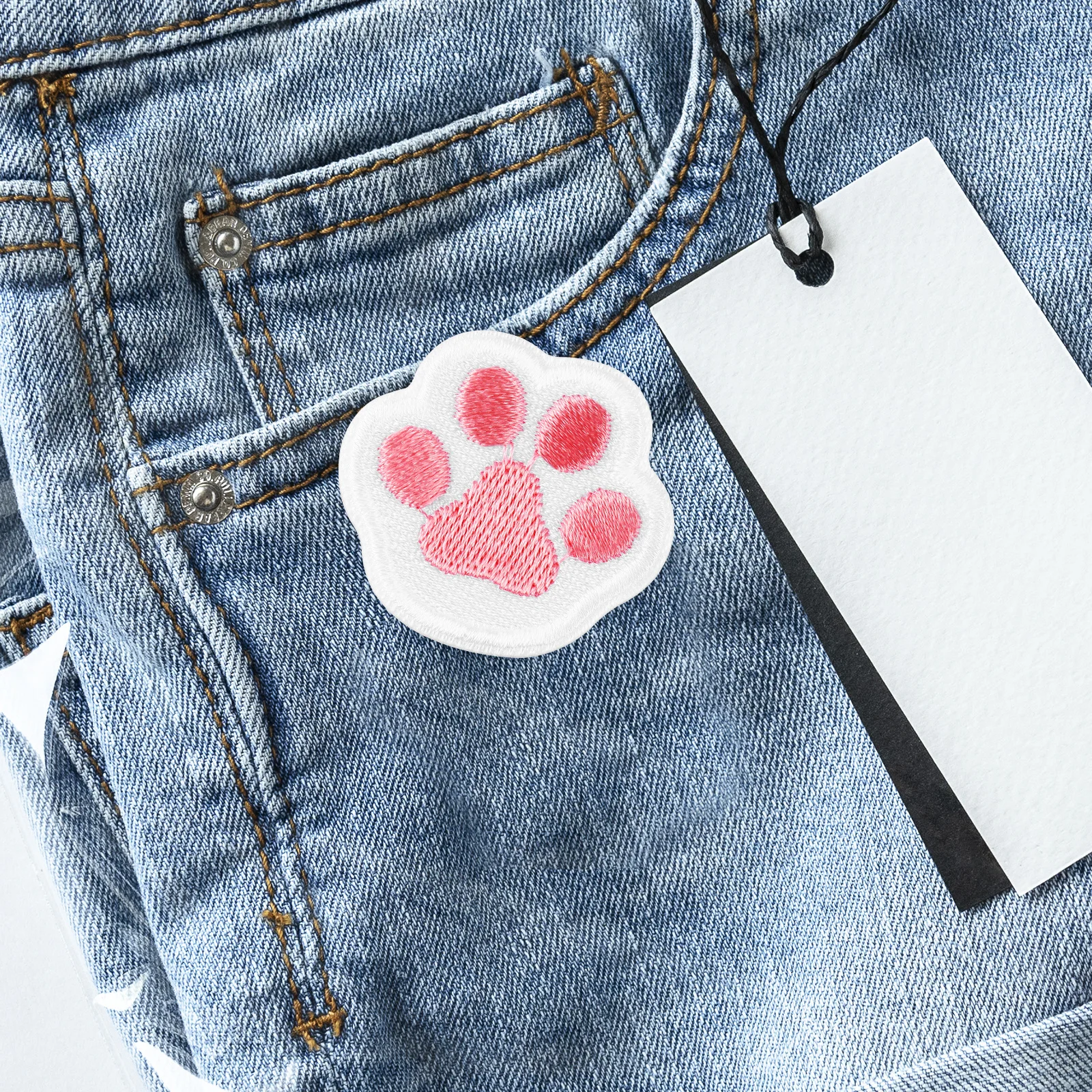 

7Pcs Paw Pattern Iron-on Patches Embroidered Self-Adhesive Repair Appliques for Clothes Jackets Bags DIY Iron on Patches