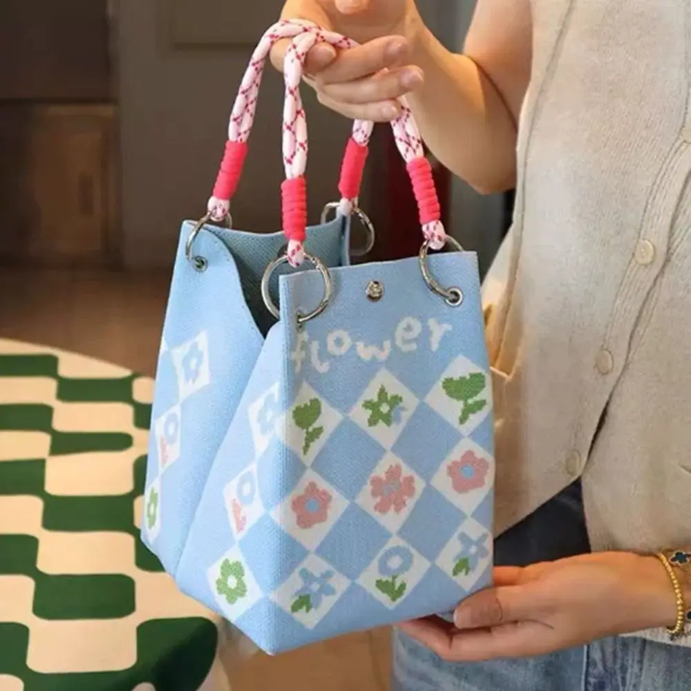 Tragbare Cartoon-Strick-Eimertasche, handgefertigt, große Kapazität, Umhängetasche, gewebte Ringverschluss-Tragetasche für Damen und Mädchen – Detail 2