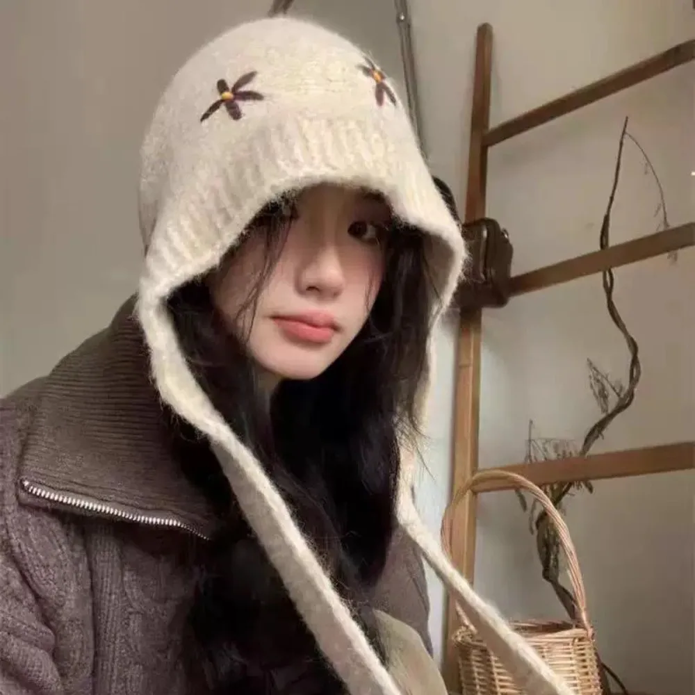

Warm Pullover Hat Flower Balaclava Hat Cute Simple Knitted Hat Beanie Thickened Winter Cap Outdoor