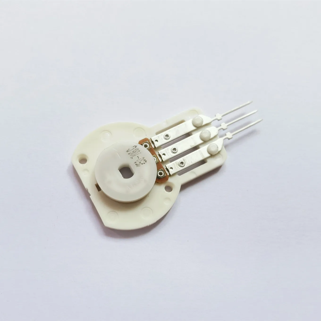 Original New 100% automotive air conditioner resistive position sensor resistance value 4.7K RD602B030A(SWITCH)