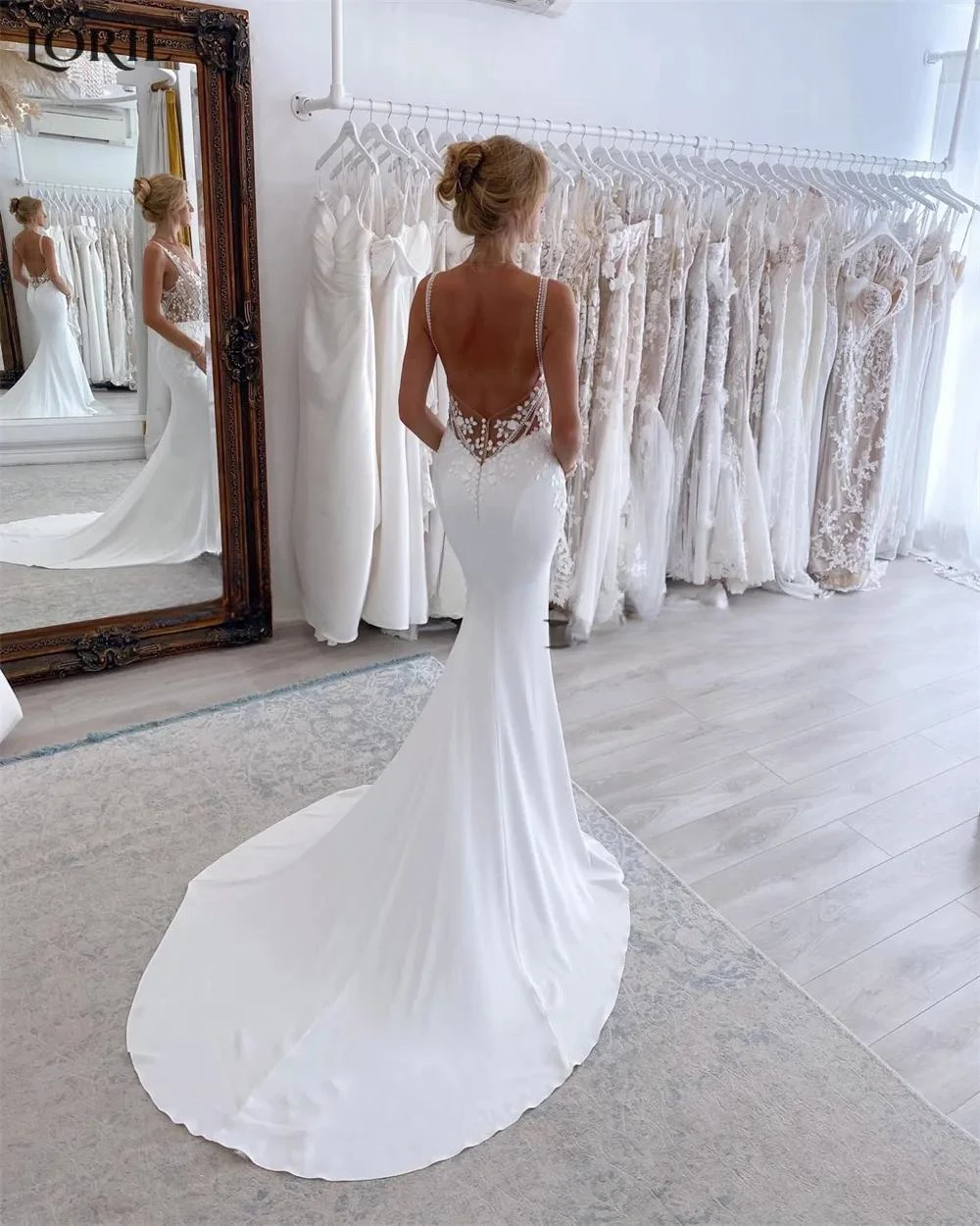 Abiti da sposa a sirena in pizzo Vintage Appliques abiti da sposa senza maniche con scollo a v profondo elastico personalizza per misurare Robe De Maries