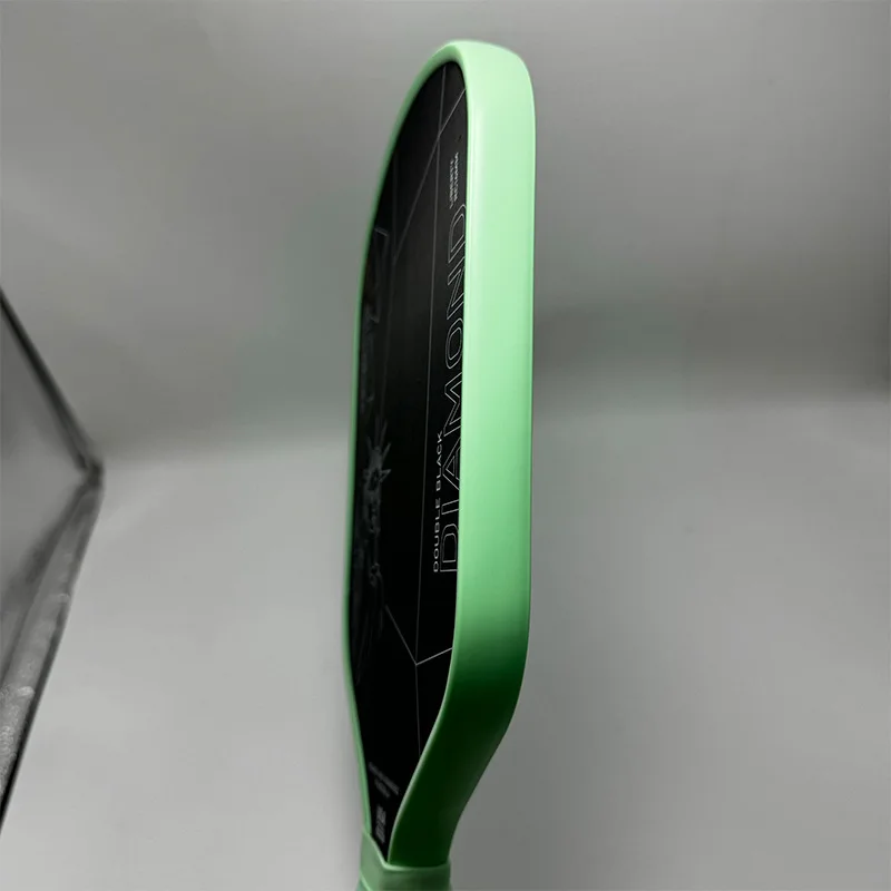 Pagaia da pickleball professionale serie VYORA Liberty 2025 - Nucleo a nido d'ape in polimero termoformato da 16 mm con fibra di carbonio Toray T700