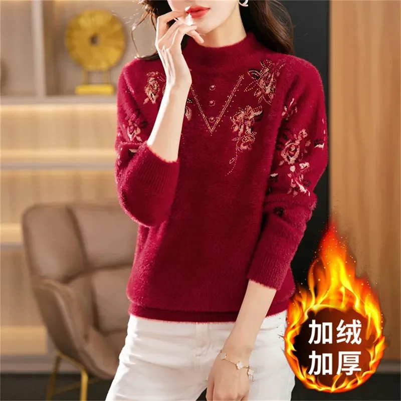 Mother\'s Autumn and Winter Thicken Imitation Mink Fleece Embroidered Sweater Fashion Diamonds inlay Knitted Lady Warm Pullover