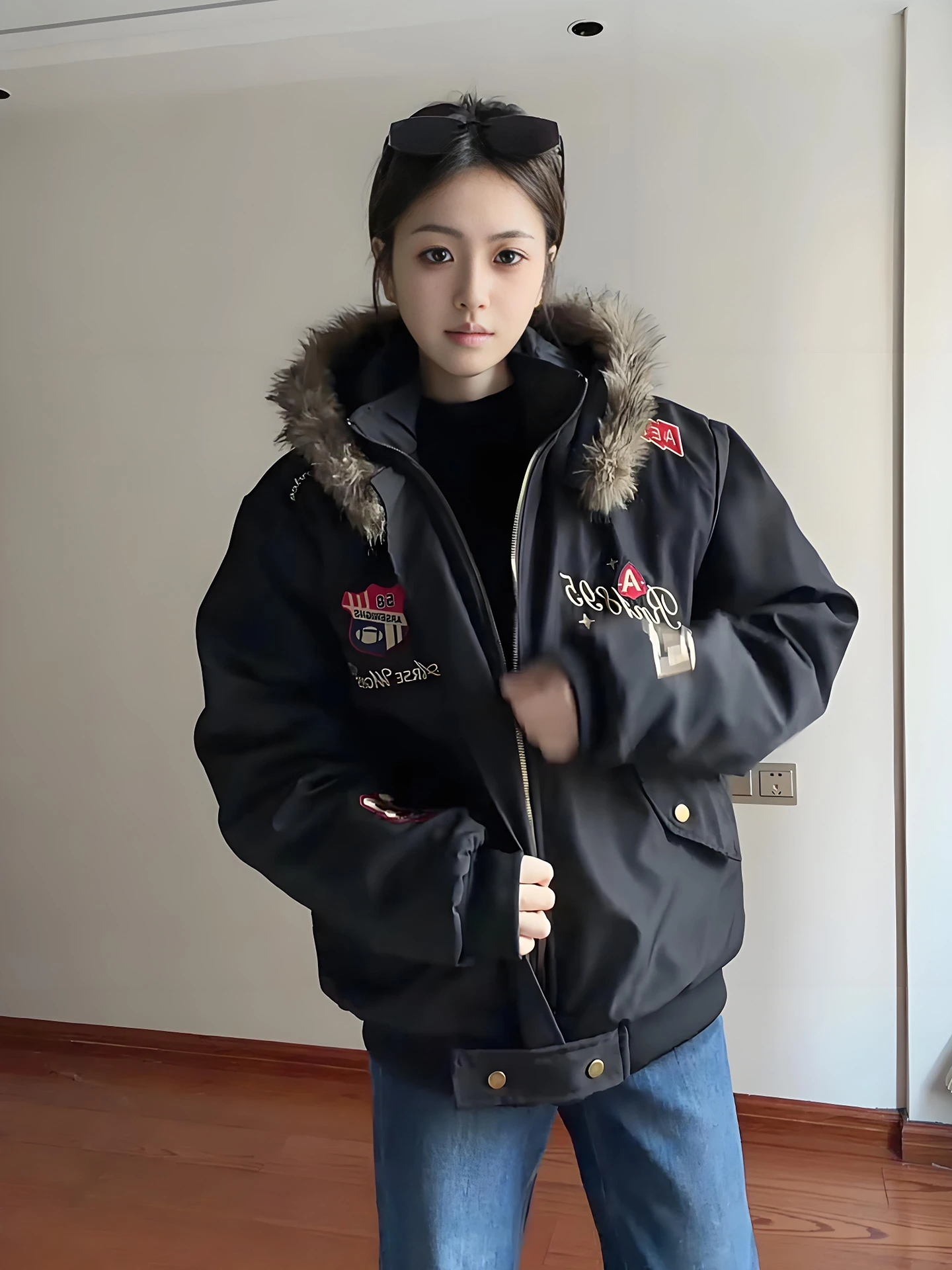 

Молодежная мужская пуховая куртка в американском стиле, рабочая куртка с вышивкой, съемный меховой воротник, теплая.