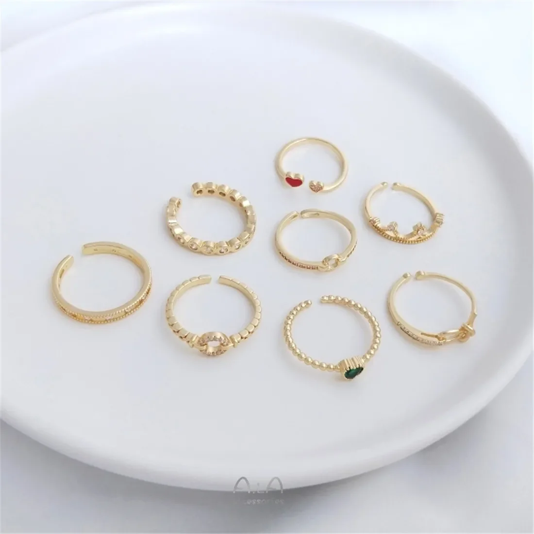 Fashionable Thin Ring 14K Gold Inlaid with Zircon Crown Love Ending Ring Light Luxury Insy Tide Opening Ring B704