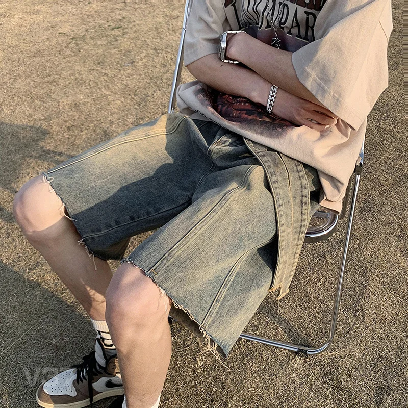 Trendy Men's Denim Shorts in Washed Vintage Style Featuring Loose Wide-Leg Ideal for Summer Cool Casual Mid-Thigh Bottoms