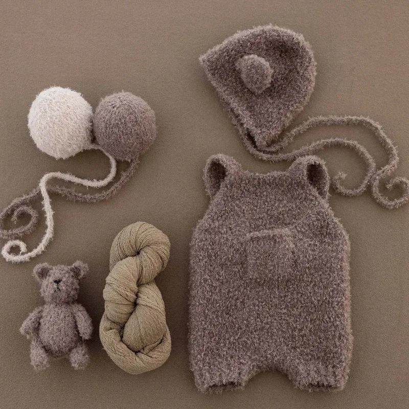 Newborn Photography Outfit Brown Knitted Plush Bear Hat Jumpsuit Set Balloon and Doll Toy Studio Baby Photo Shooting Accessories