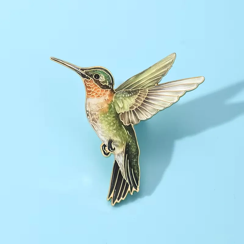 Green Hummingbird Enamel Brooch | Fashionable Decorative Lapel Pin, Casual Style, Made of Zinc Alloy and Silicone Material