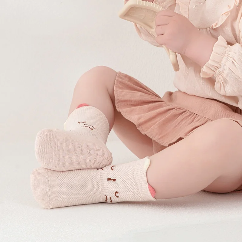 0-5Years الكورية لطيف شبكة الجوارب الصيف رقيقة القطن العظم الطفل الجوارب للفتيات والفتيان الأطفال طفل عدم الانزلاق جوارب يمكن السير بها على الأرض