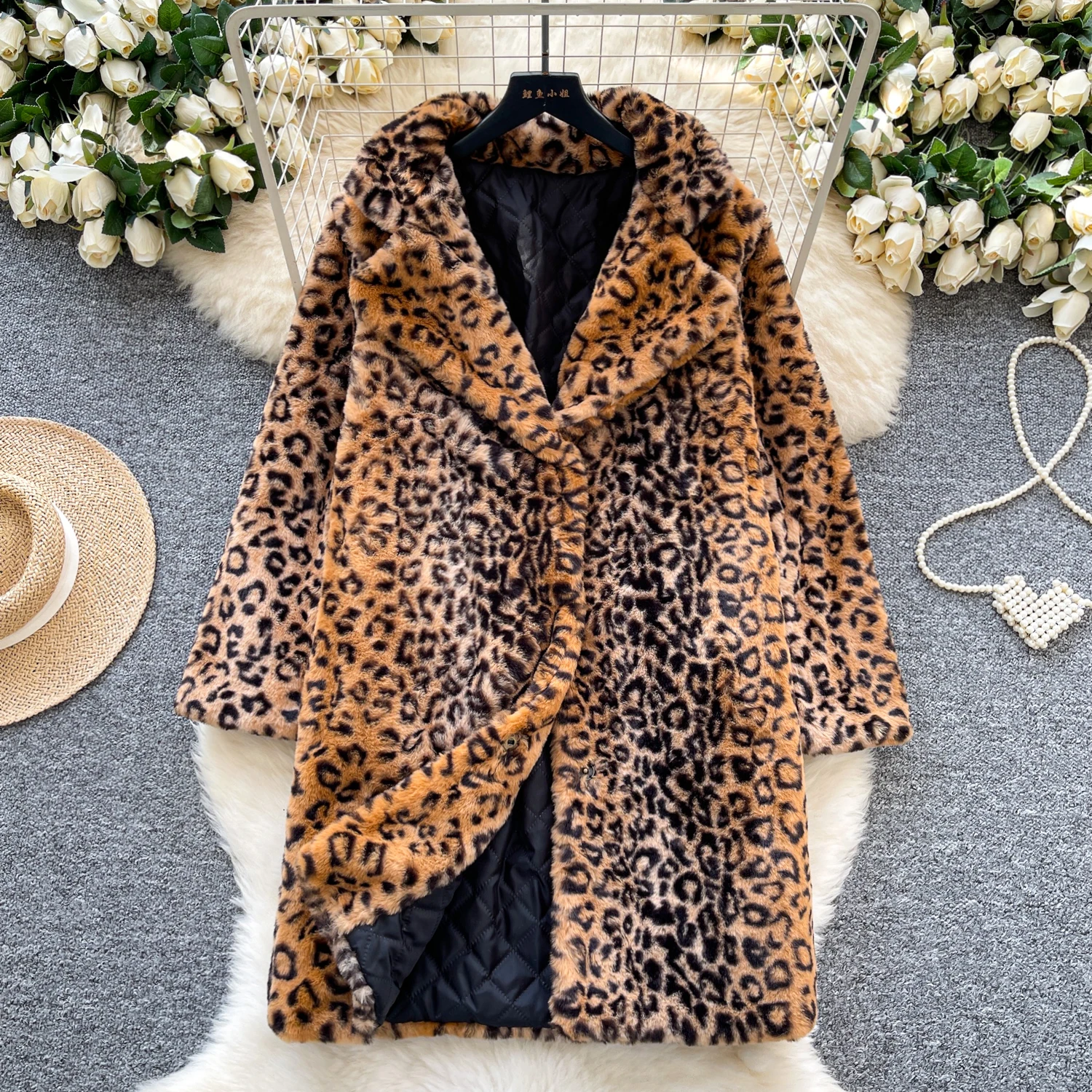 

American Style Fashion Leopard Long Coats for Women 2025 Winter New Single Breasted Laepl Windbreaker Casual Loose Warm Tops