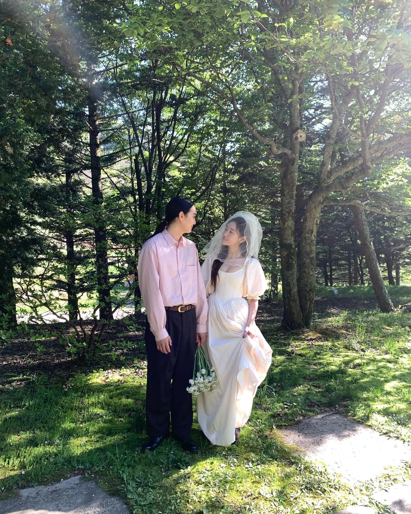 Vestido de novia elegante de Corea con cuello cuadrado, sesión de fotos, línea A, manga corta abombada, vestido de novia de tafetán hasta el suelo, personalizado