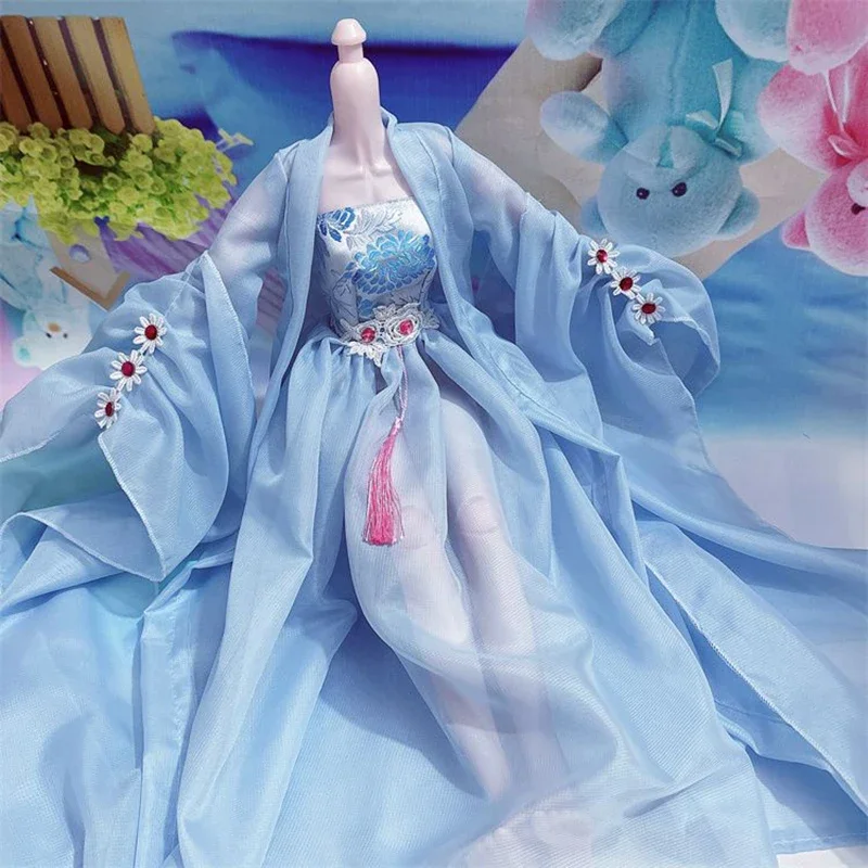 Robe de princesse de style Hanfu pour filles, vêtements de beurre pour 1/3 herbes et beurre, accessoires Kiev illage de mariage, jouets de bricolage, 60cm, prairie